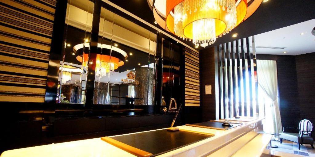 Apa Hotel Chiba Inzaimakinohara-Ekimae Narita Exterior foto